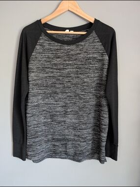 GAP Black & Gray Marl Knit Raglan Sweater